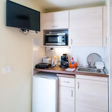 Orgona Apartman- Es Nyaralohaz * Balatongyorok