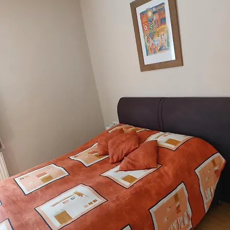 Orgona Apartman- Es Nyaralohaz Balatongyorok