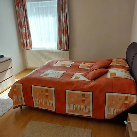 Orgona Apartman- Es Nyaralohaz * Balatongyorok