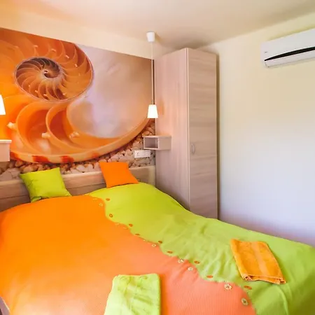 Apartment Orgona Apartman- Es Nyaralohaz Balatongyorok